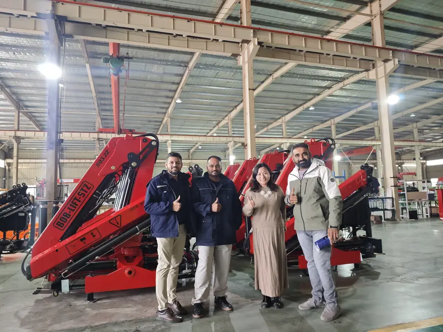 Customers from India visiting the BOB-LIFT factory