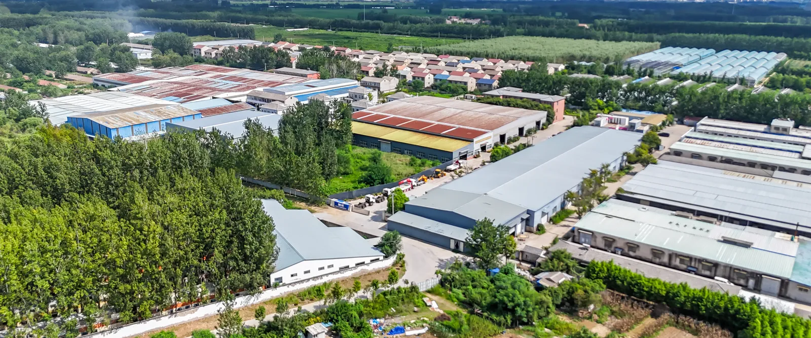 The BOB-LIFT factory campus from the air