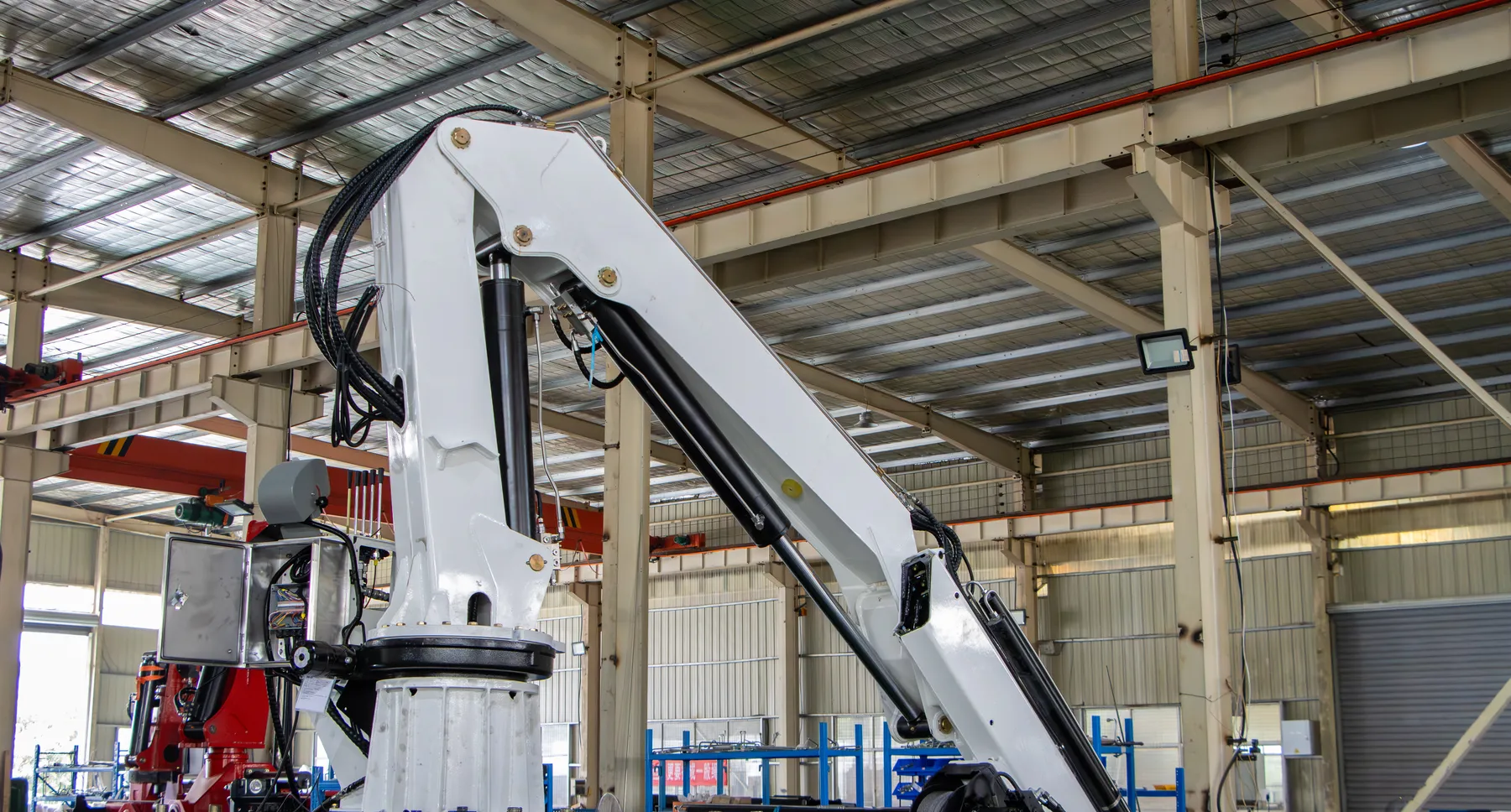 4.6 Ton Knuckle Boom Marine Crane BLZ90K4TJ